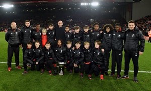 "Ateitis CUP" nugalėtojai pagerbti "Anfield" stadione