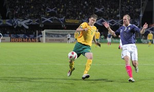 Prasidėjo bilietų rezervacija į rungtynes Škotijoje