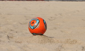 Pirmosios žiemos paplūdimio futbolo pirmenybės ruošiasi startui