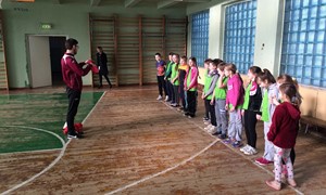„Džiugo“ treneris vedė futbolo pamokas Telšių mokyklose