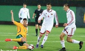 Kontrolinėse rungtynėse po atkaklios kovos nusileista Baltarusijai
