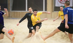 Vilniaus paplūdimio futbolo pirmenybėse prasidėjo medalių dalybos