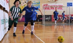 Močiučių turnyre triumfavo Kačerginės „Turbo sraigės“