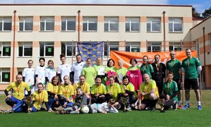 „Stihl“ profesijų futbolo šventėje nugalėjo Bartninkų pedagogai