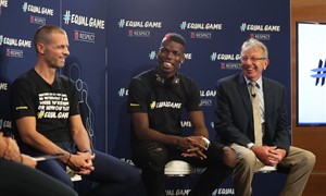 #EqualGame kampanija suvienijo pasaulio futbolo žvaigždes