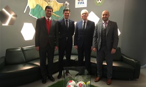 Susitiko su Ukrainos ambasadoriumi