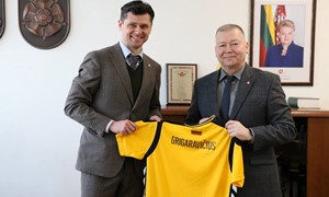 LFF prezidentas ir Alytaus meras aptarė Europos čempionato organizavimą