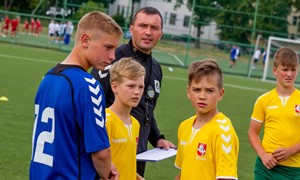 Prasidėjo žaidėjų atrankos į Nacionalinę futbolo akademiją