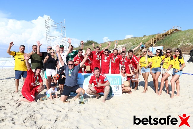 Paplūdimio futbolo čempionai – vėl „Igol”
