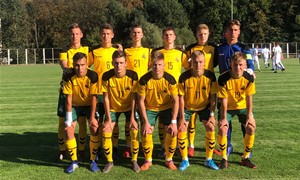 Sužaista lygiosiomis su Slovakija