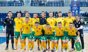 Dviejų įvarčių deficitą panaikinusi Lietuvos futsal rinktinė pergalingai pradėjo Europos čempionato atrankos turnyrą