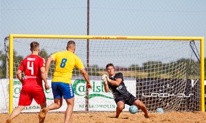 Pradedama registracija į Lietuvos paplūdimio futbolo čempionatą