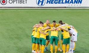 UEFA uždegė žalią šviesą sirgalių sugrįžimui į stadionus