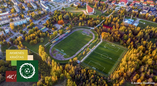LFF skyrė dangą naujai futbolo aikštei Naujojoje Akmenėje