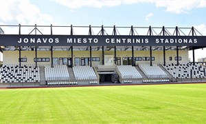 Šventė Jonavoje – moterų Baltijos taurės kovos vyks rekonstruotame miesto stadione