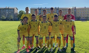 Vaikinų U-19 rinktinė laimėjo pirmąją akistatą prieš estus