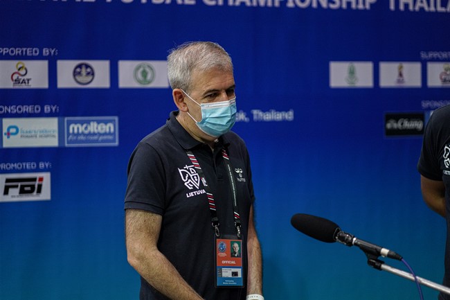 Futsal rinktinės treneris įvertino patirtį Tailande: „Tik tokiose rungtynėse mes galime augti“