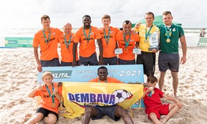 Stiklita paplūdimio futbolo taurę iškovojo „Dembava“