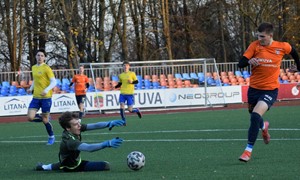 Lietuvos jaunimo U-19 čempionate pirmauja „Jonava“ ir „Banga“