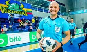 Š. Tamulynas teisėjaus FIFA Futsal čempionato atrankos turnyre
