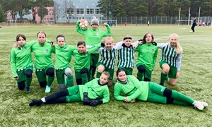 Mergaičių futbolo diena sutelkė komandas Kaune ir Nemenčinėje