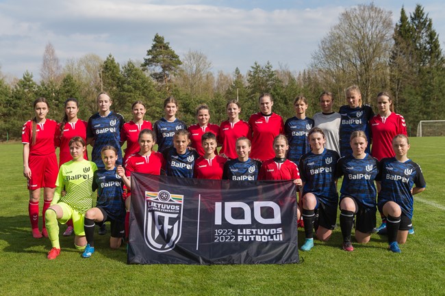 Merginų elitinės lygos turas papildė Lietuvos futbolo šimtmečio iškilmes