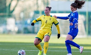 Rinktinės narė A. Mikutaitė grįžta rungtyniauti į Šiaulius