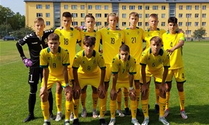 Trijų įvarčių deficitą panaikinusi vaikinų U-15 rinktinė pralaimėjo tik po baudinių