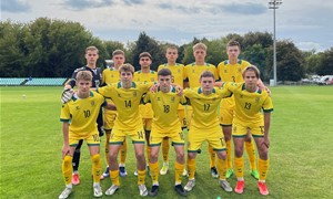 Vaikinų U-17 rinktinė sužaidė pirmas draugiškas rungtynes su slovakais