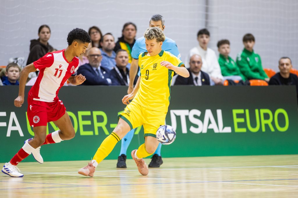 Atranką Druskininkuose vaikinų futsal rinktinė pradėjo nesėkme